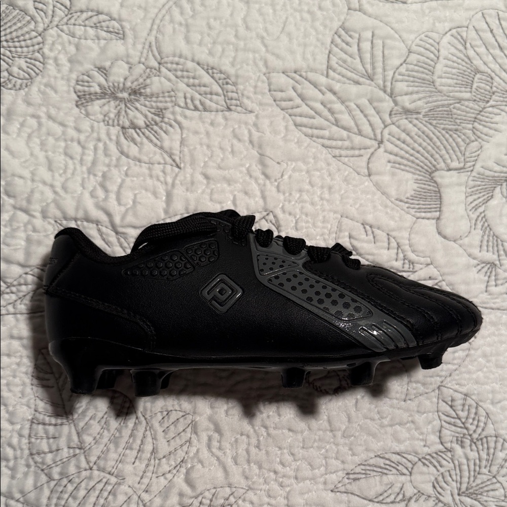 Dream Pairs Black Kids Soccer Sneakers